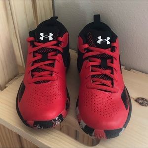 Boys Under Armour Basketball Shoes